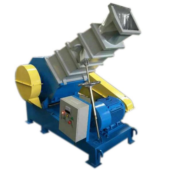 管(guan)材破(po)碎機(ji)