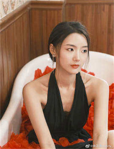 YY6080理AAA级伦大片-西女美足