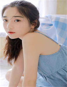 浆果儿-家里没人半夜就和妈妈搞